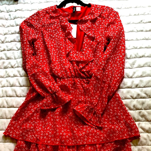 H&M FLORAL DRESS - Picture 1 of 3